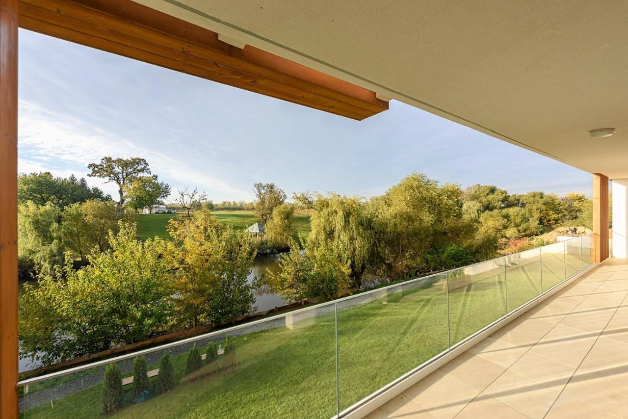 Il Lago - Azur - Cozy Luxurious Smart Home By The Lake Voluntari Exterior photo